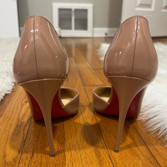 Christian Louboutin iriza Nude Heels - Picture 2 of 8